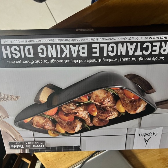 Rectangular Baking Dish-Porcelain - Picture 2 of 3